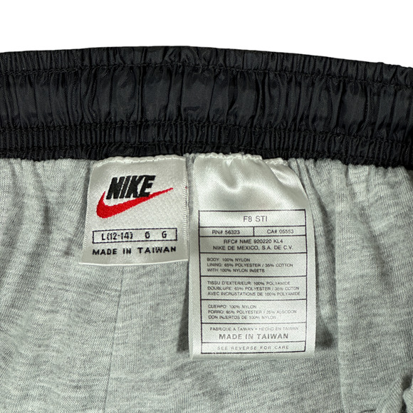 Vintage Nike Track Suit Youth LARGE 12-14 Black Jacket Pants Full Set Lined 90s - Picture 14 of 15